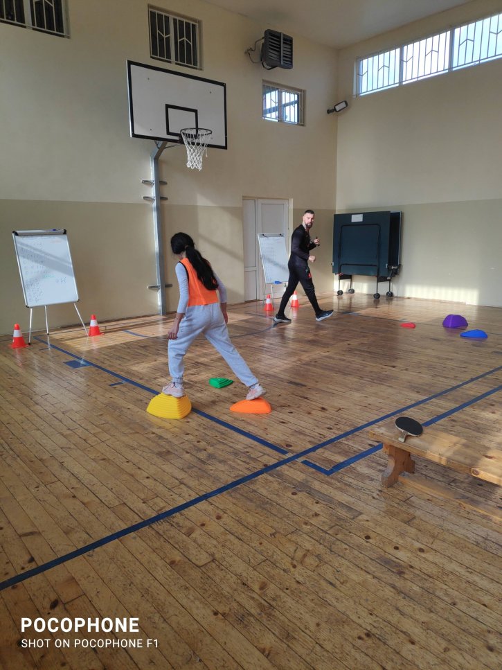 Открит урок на тема „Смятам и спортувам“