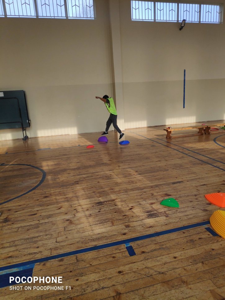 Открит урок на тема „Смятам и спортувам“