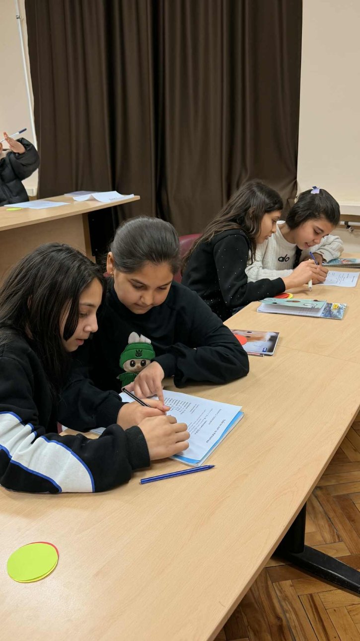 Мултидисциплинарен открит урок на тема „Приказка за десетичната запетая“