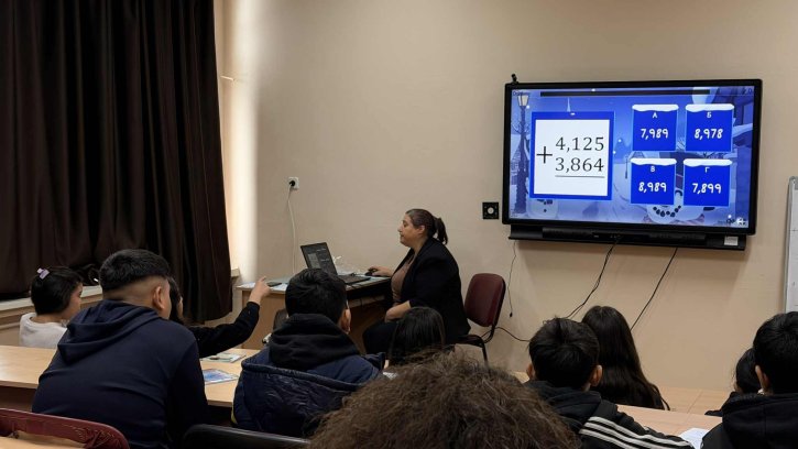 Мултидисциплинарен открит урок на тема „Приказка за десетичната запетая“