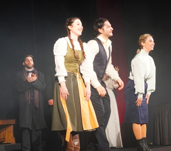 Посещение на седмокласниците в Драматичен театър „Апостол Карамитев