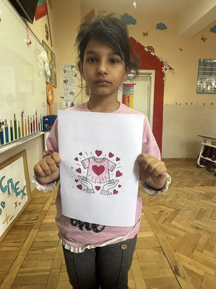 Ученици от ЦДО 1. и 2. клас отбелязаха „Деня на розовата фланелка“.