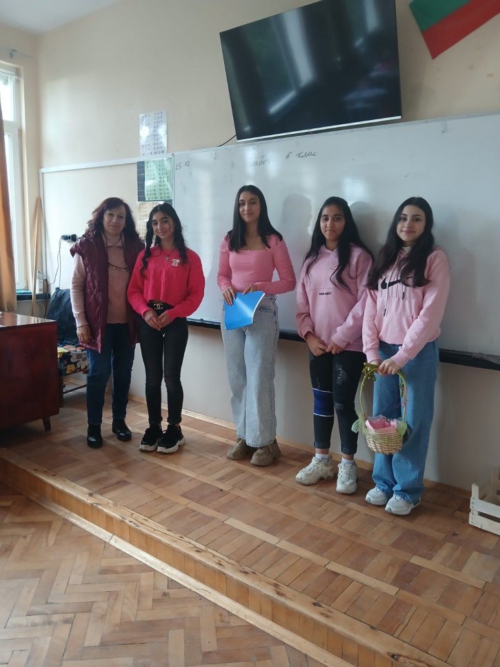 Ученическият съвет отбеляза Международния ден на розовата фланелка.