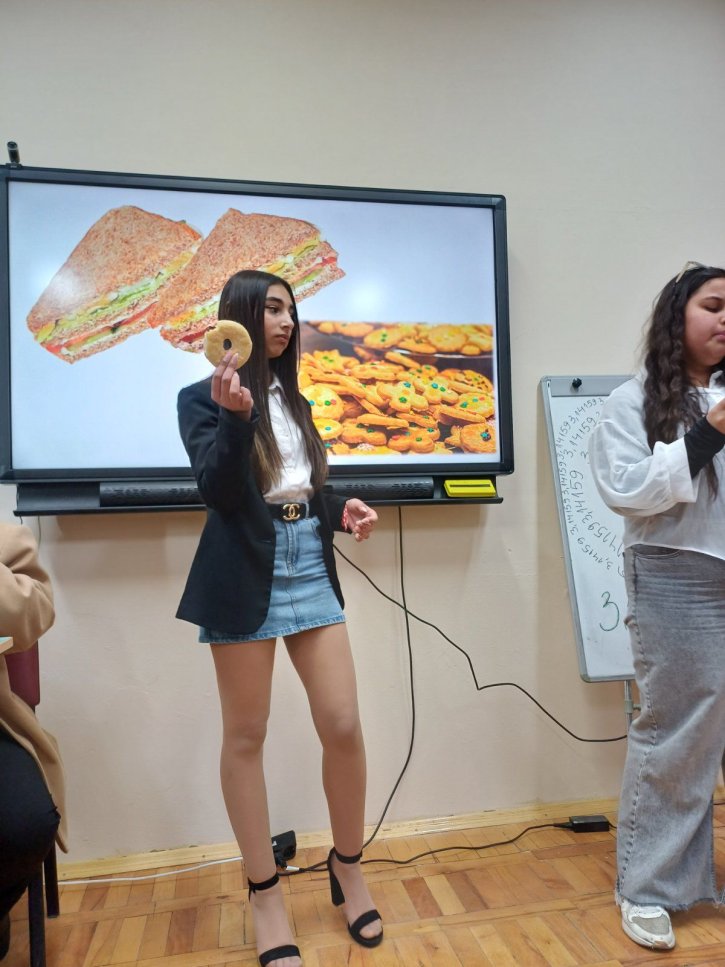 С иновативен урок седмокласници отбелязаха Деня на числото Пи.