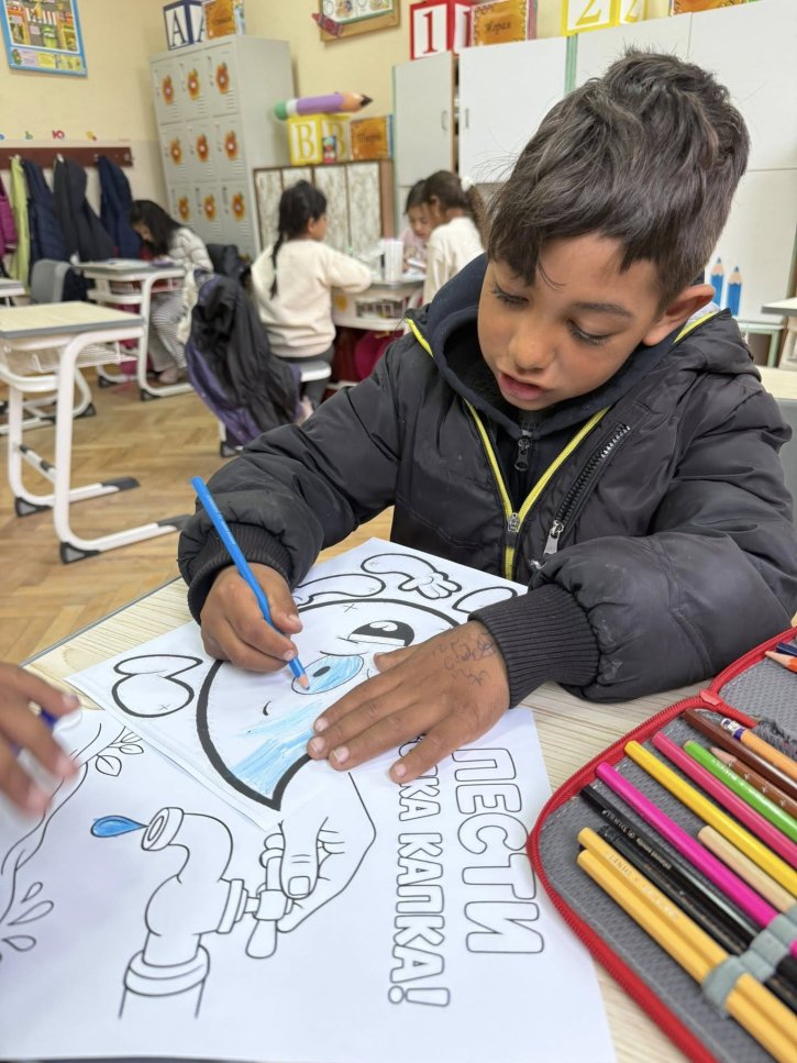 Ученици от ЦДО 1–2 клас отбелязаха Световния ден на водата.