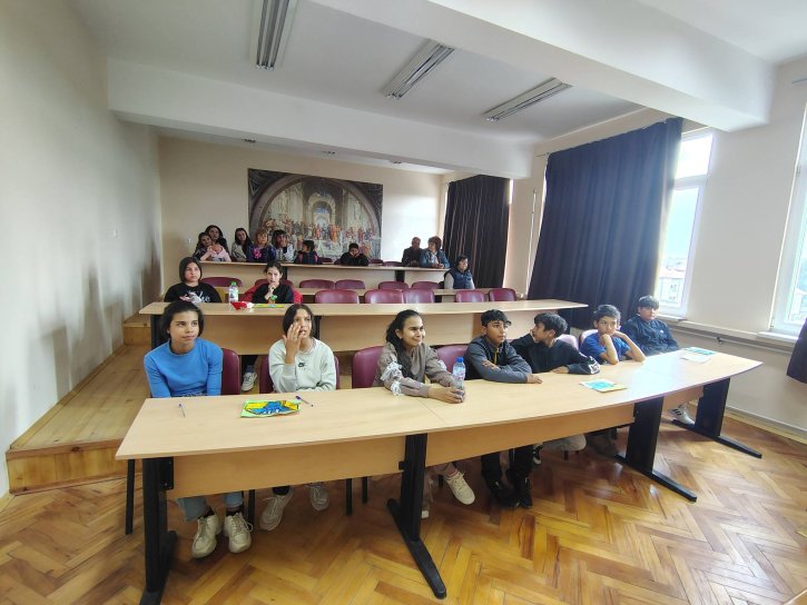 Открит урок по повод Световния ден на водата в 5. клас.