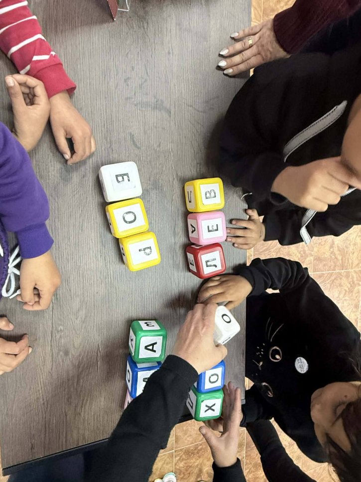 Празник на буквите и първо посещение в Градска библиотека „Пеньо Пенев“.