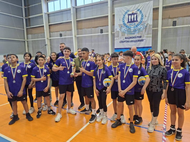 Голям спортен успех за ОбУ „Св. св. Кирил и Методий“ – сребро на държавното първенство по доджбол.