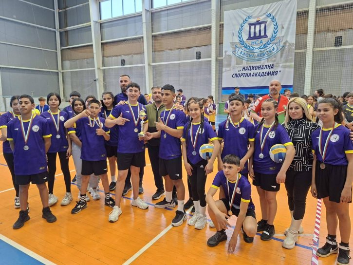 Голям спортен успех за ОбУ „Св. св. Кирил и Методий“ – сребро на държавното първенство по доджбол.