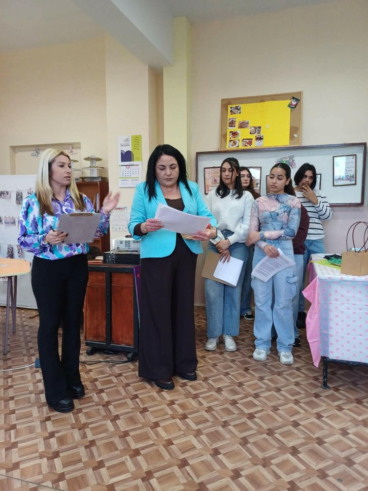 Празнична инициатива с великденски игри, викторина и кулинарно състезание.