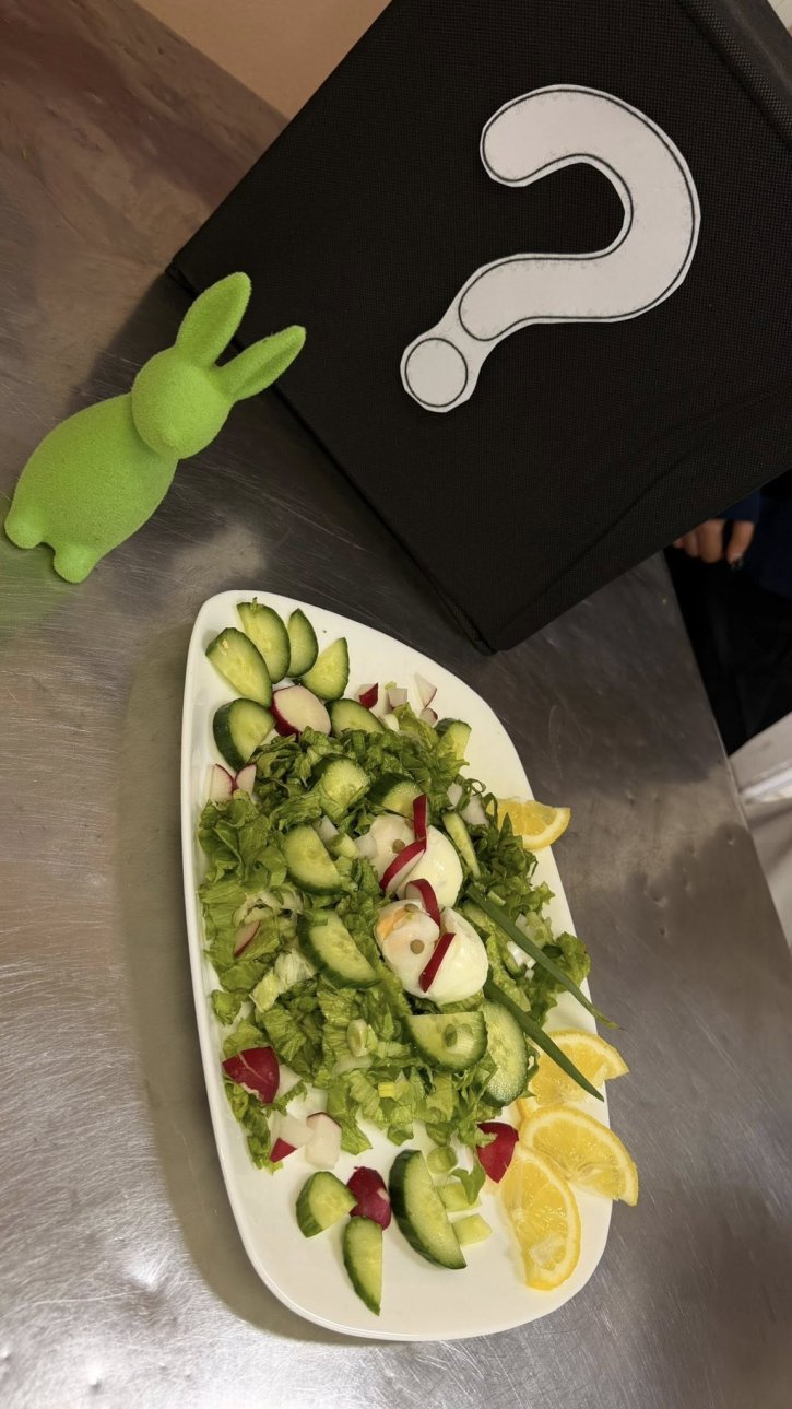 Празнична инициатива с великденски игри, викторина и кулинарно състезание.