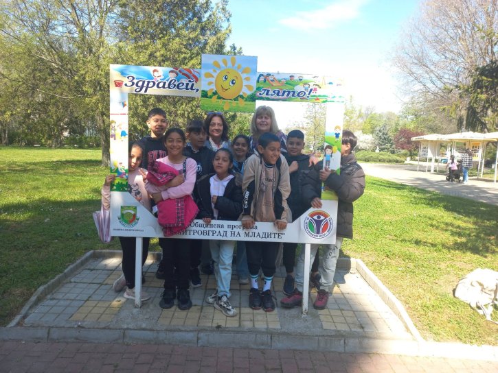 Среща с детския писател Гочо Гочев в Градска библиотека „Пеньо Пенев“