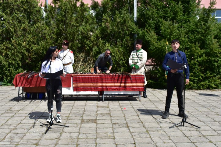 Тържество по повод 150 години от Априлското въстание с участието на НД „Традиция“