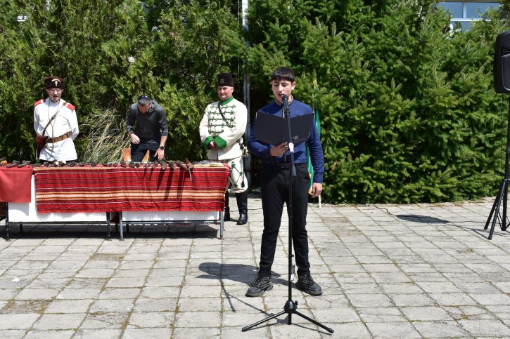 Тържество по повод 150 години от Априлското въстание с участието на НД „Традиция“