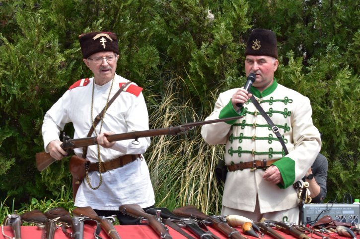 Тържество по повод 150 години от Априлското въстание с участието на НД „Традиция“