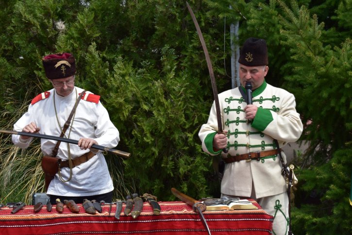 Тържество по повод 150 години от Априлското въстание с участието на НД „Традиция“