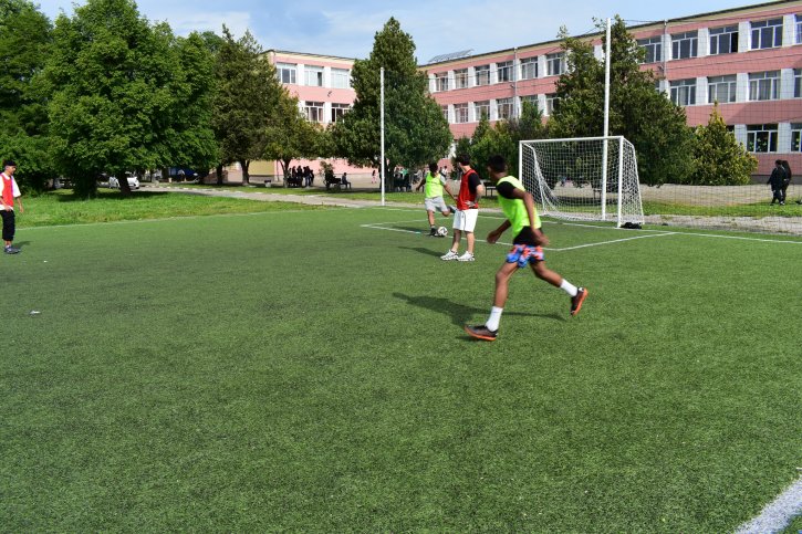 Спортният дух обедини учениците на ОбУ „Св. св. Кирил и Методий“.