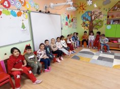 Посещение на учениците от 4. клас в детска градина