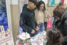 Благотворителен коледен базар по време на голямо междучасие в ОбУ 
