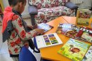 Творческо ателие в библиотеката с ученици от НП „Заедно в изкуствата и в спорта“.