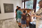 Ученици от НП „Заедно в изкуствата и в спорта“ посетиха художествена галерия