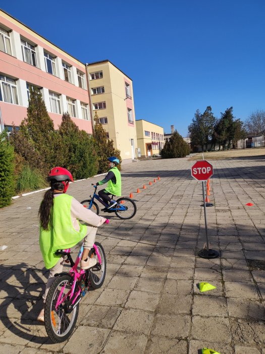 Урок по безопасност на движението