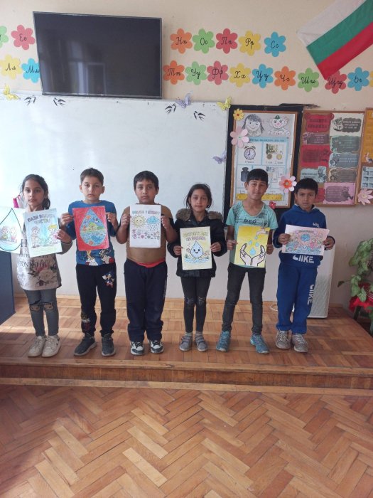 С грижа за природата ученици от 3. клас отбелязаха Деня на водата.